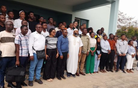ESHTI E CIUEM REALIZAM MESA-REDONDA PARA IMPULSIONAR INOVAÇÃO E EMPREENDEDORISMO EM TURISMO NA PROVÍNCIA DE INHAMBANE